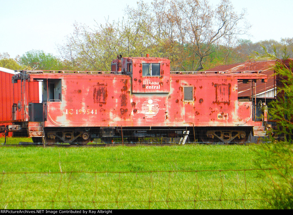 ICG 199541 Caboose